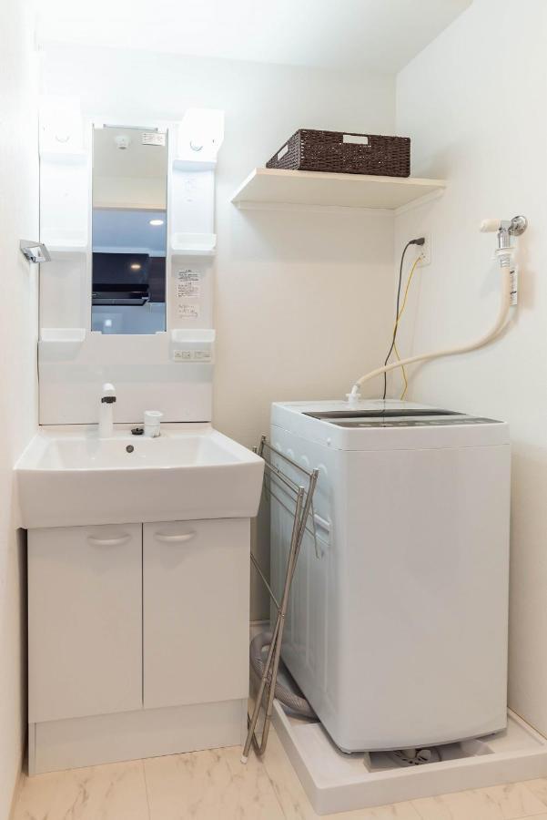 Fds Nexus Apartment Osaka Luaran gambar